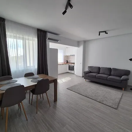 Decebal Apartment Craiova