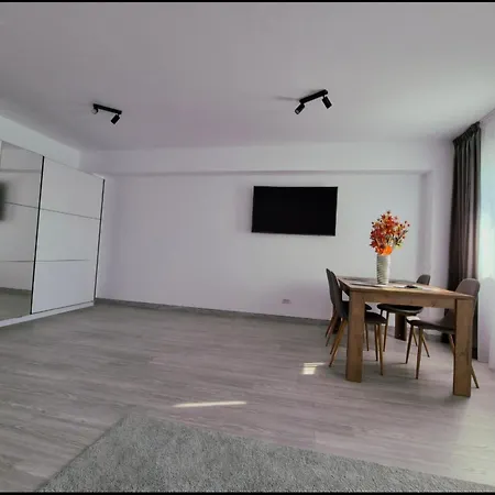 Apartment Decebal *